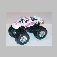 Madusa - Pink.JPG